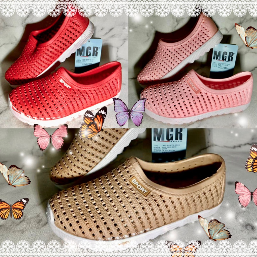 Sepatu Slip On / Sepatu Kets Karet Anak Remaja Cewek Impor MGR / Size 30-35 (1710)