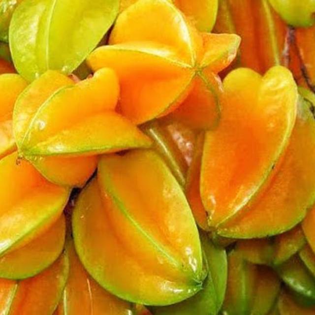 

Buah blimbing segar