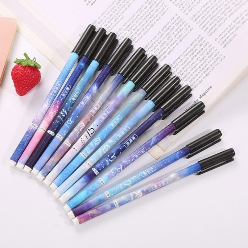 

PENA GEL 12 ZODIAK / PULPEN HOROSCOPE / PEN BOLPEN ZODIAK PN066 - BOLPEN HITAM SIMPLE AKSESORIS PERALATAN ALAT TULIS SEKOLAH KULIAH KANTOR BOLPOIN TINTA BLACK MOTIF ZODIAK BAGUS CUTE SIMPEL MURAH TERLARIS TERMURAH