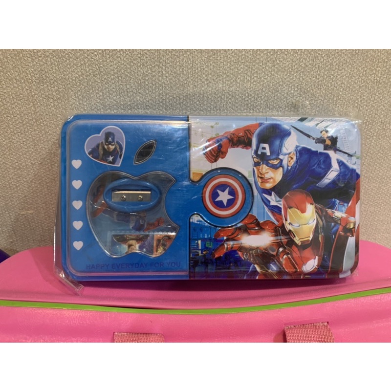 

Tempat pensil anak Captain America