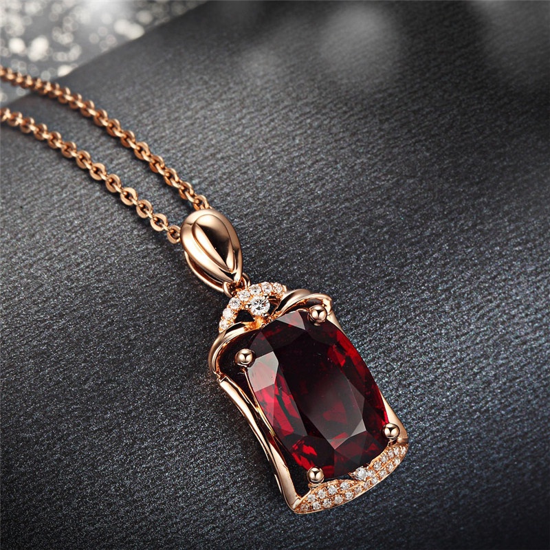 [Ready Stock]Fashion 18K Rose Gold Plated Ruby Pendant Necklace