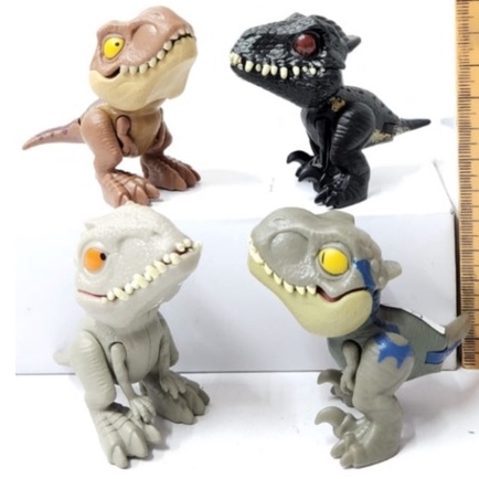 Dino Snap Squad Wave Collection Figure