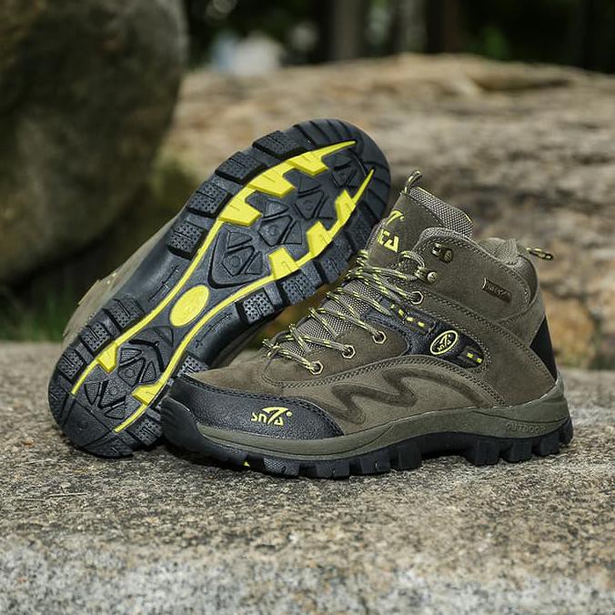 Baru Sepatu Gunung/Trekking/Hiking/Adventure SNTA 471 Green