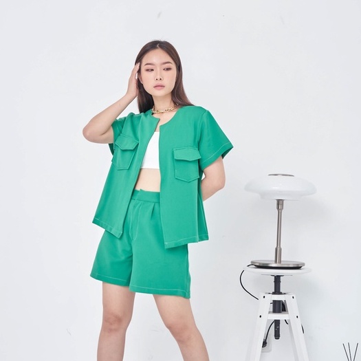 [TAVIA] SKYLAR SET  / SETELAN WANITA / BAJU SET CELANA PENDEK-Emerald Green