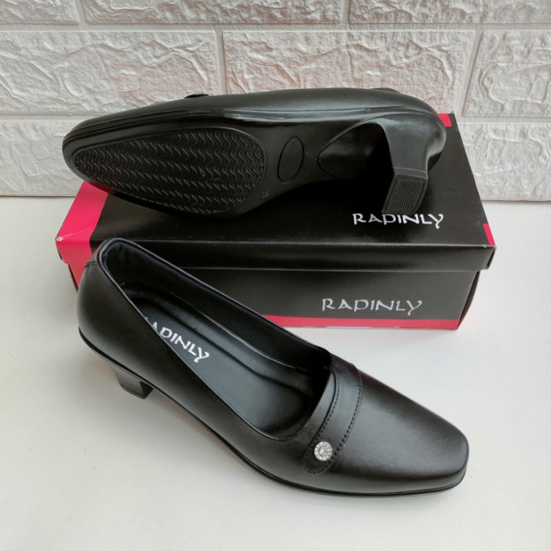 Sepatu Pantofel Heels Wanita Kulit Asli