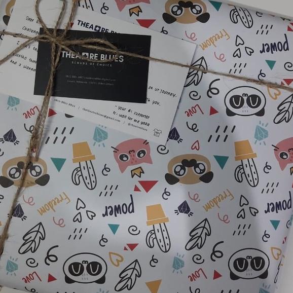 

NEW ARRIVAL !!! 9.9 Gift Wrapping Packaging Theatre Blues (Notes Included) [KODE 485]