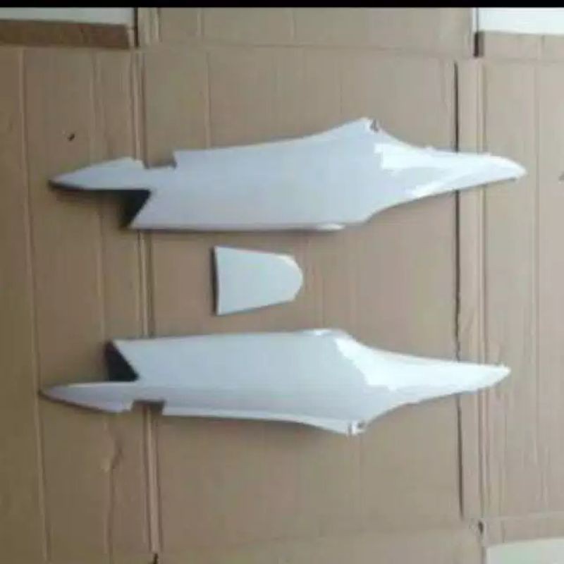 body Supra fit new putih