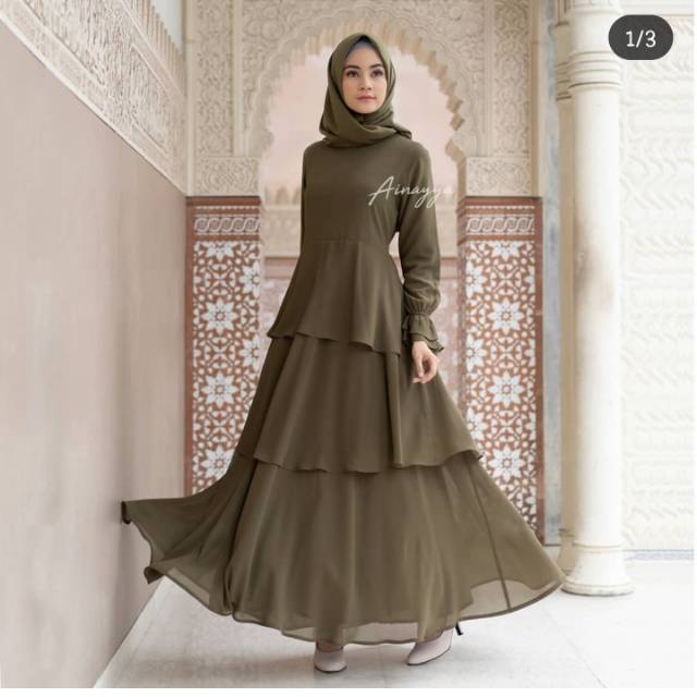 New with tag Seruni dress Olive by Ainayya Ainayya.id