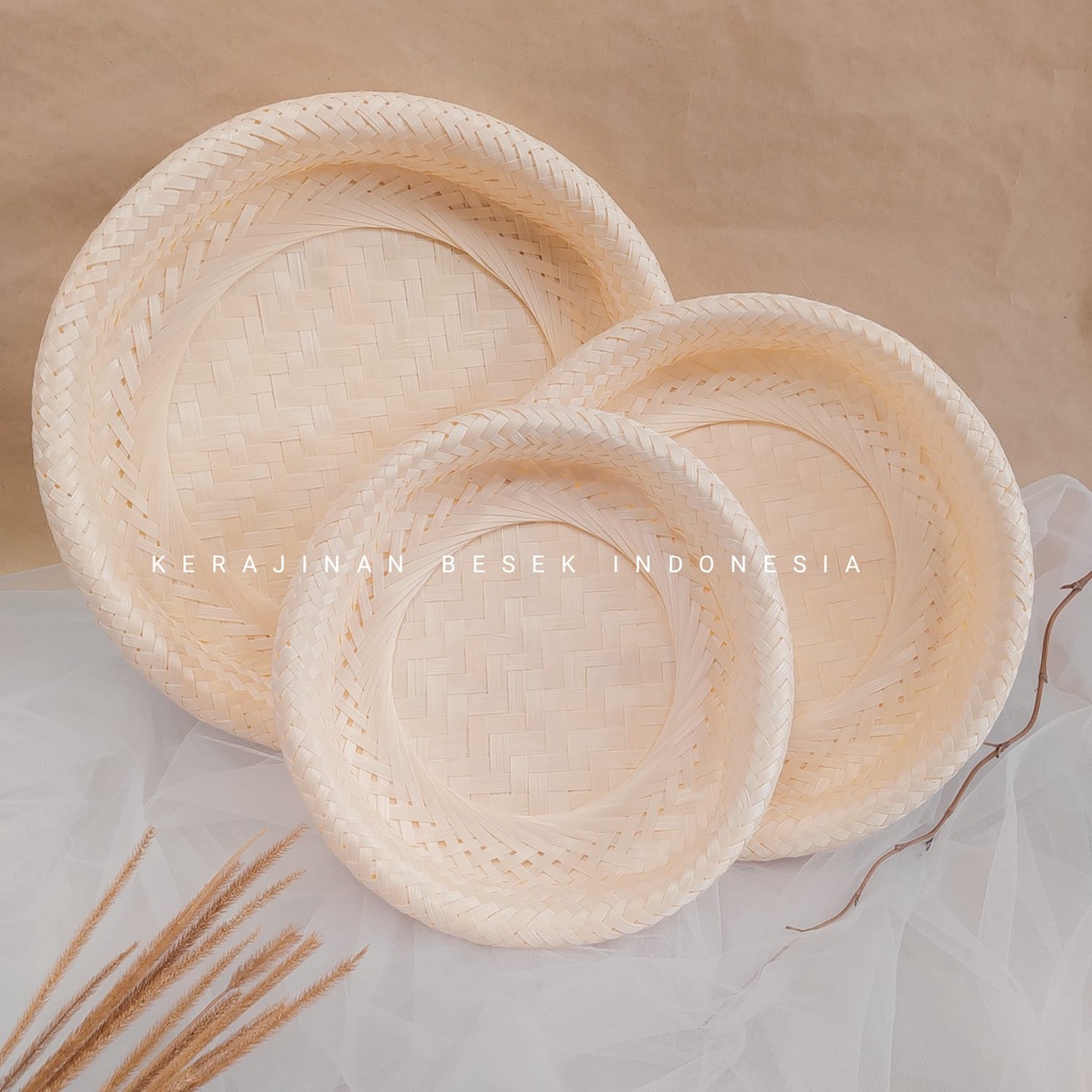 

PARSEL HANTARAN TELUR M diameter 20cm// Parsel murah// Tempat hampers//Hantaran murah// Hampers murah// Kerajinan bambu unik