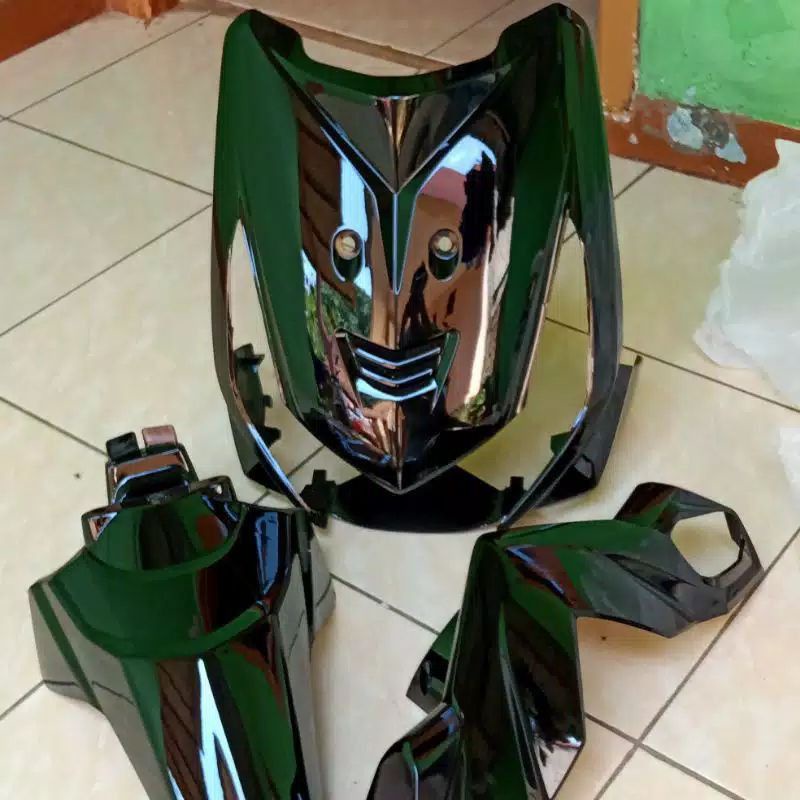 Cover body depan beat karbu - paketan body depan beat karbu warna hitam