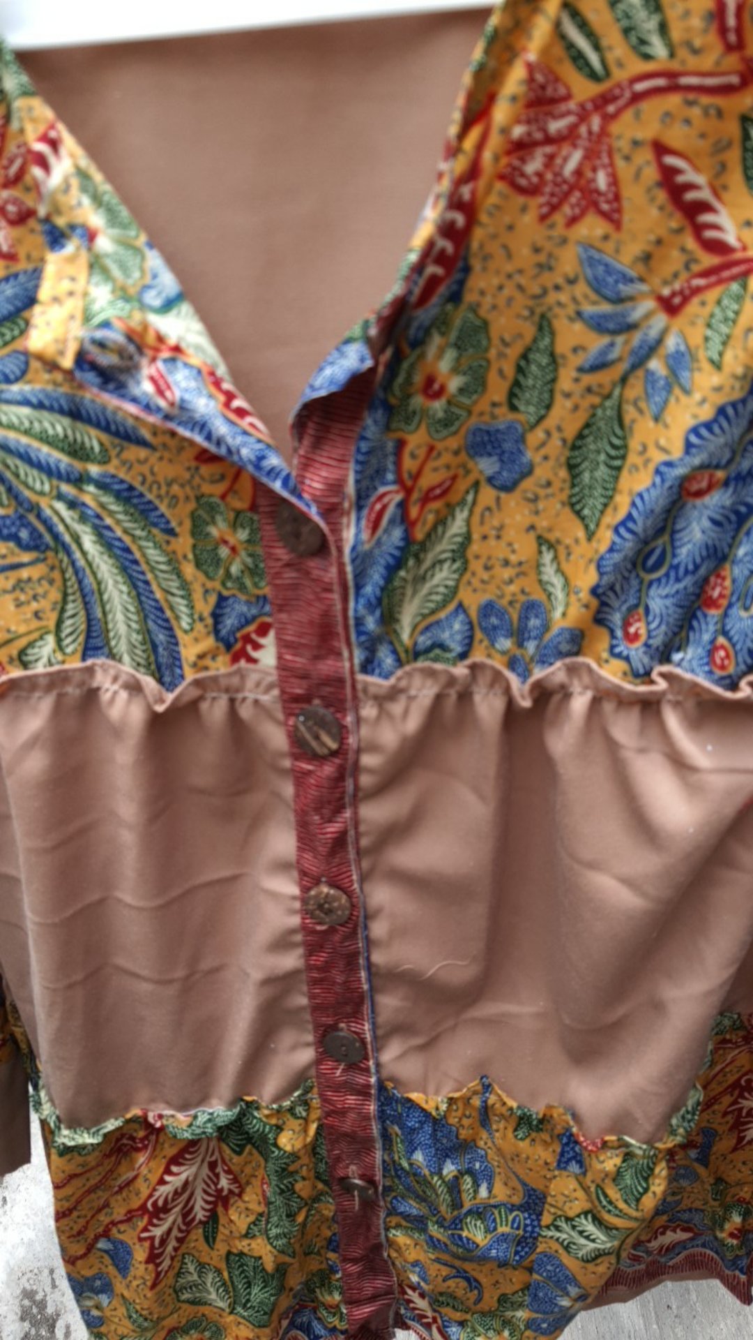 Atasan Batik, Ori Batik Colet Solo