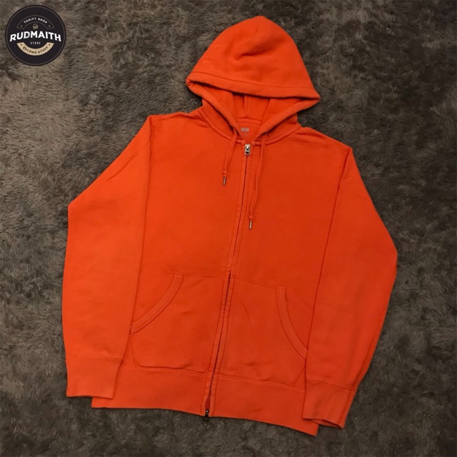 uniqlo orange hoodie