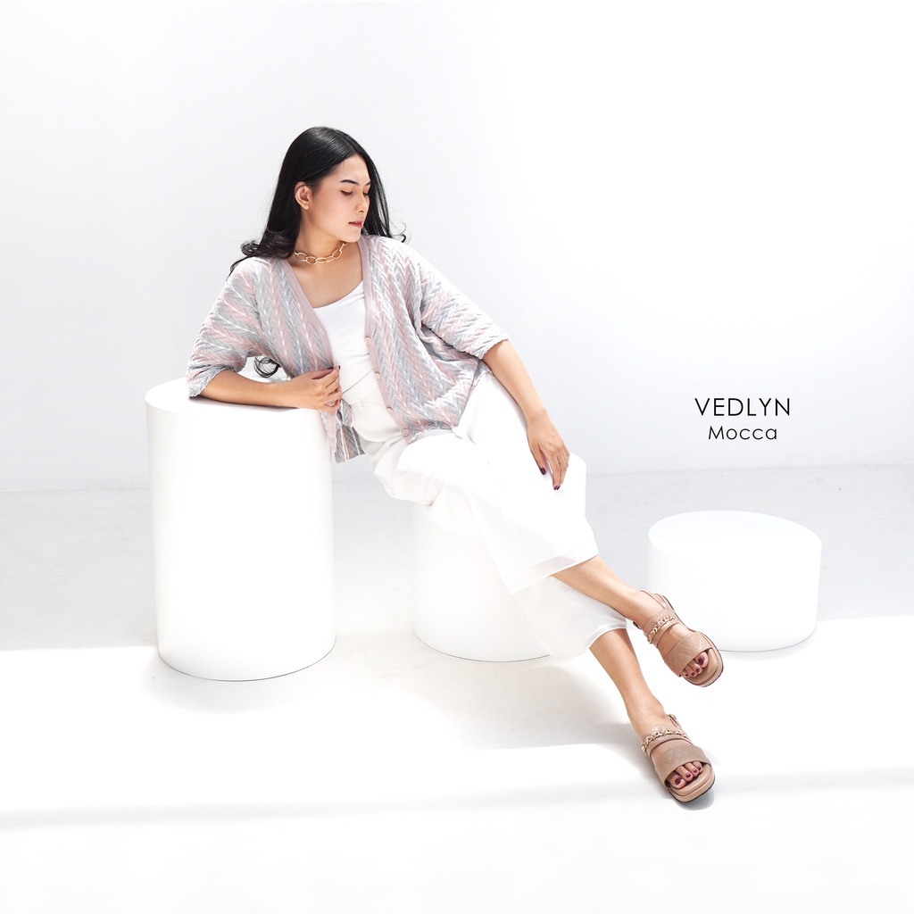 Damelia Vedlyn Sandals Wanita