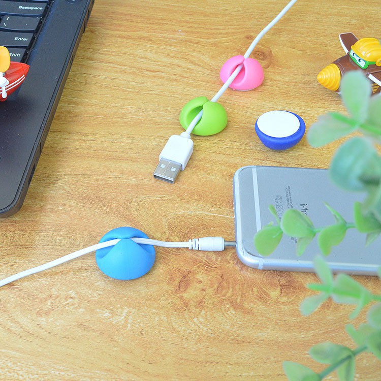 Klip Holder Organizer Kabel Data / Earphone