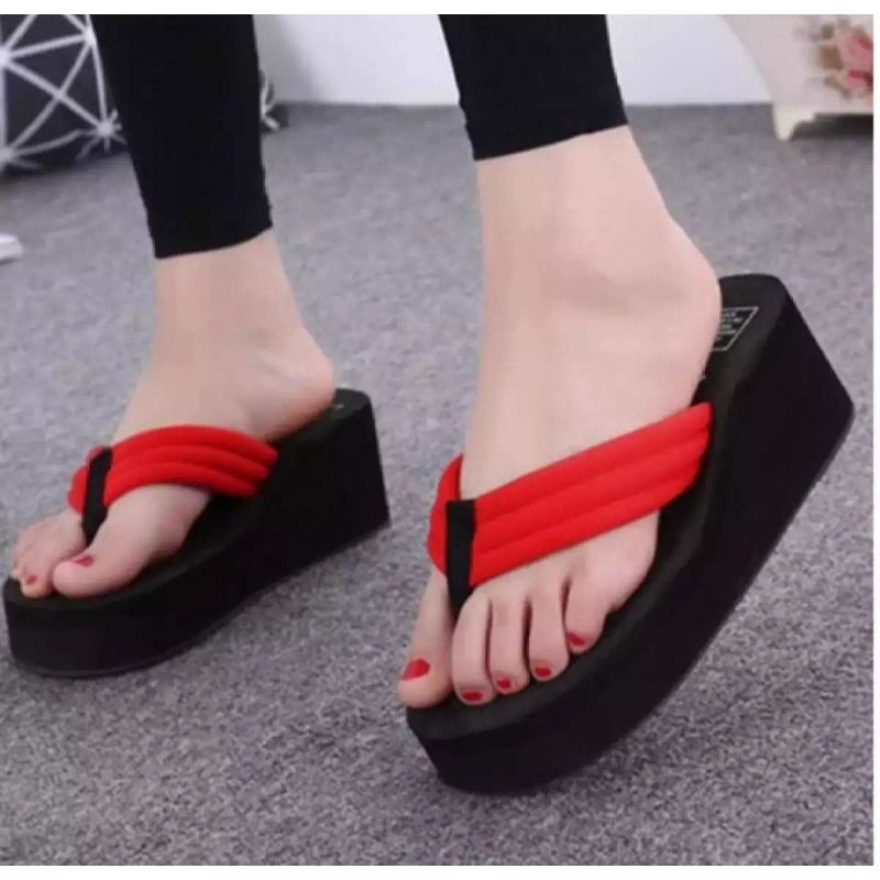 wedges spon wanita LDS