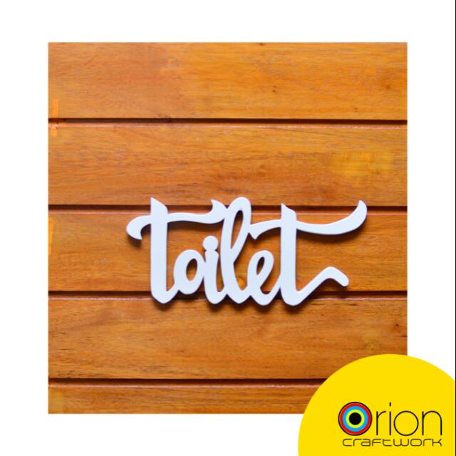 Tulisan Toilet Huruf Kayu Timbul