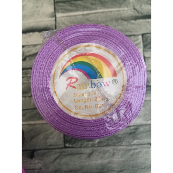 

pita satin ukuran 3/4” (2cm)