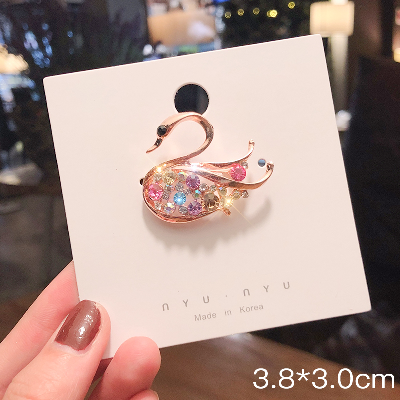 Pink Empress Lucu Korea Mutiara Bros Kepribadian Wanita High-end Korsase Pakaian Tetap Pin Aksesoris Hadiah-7