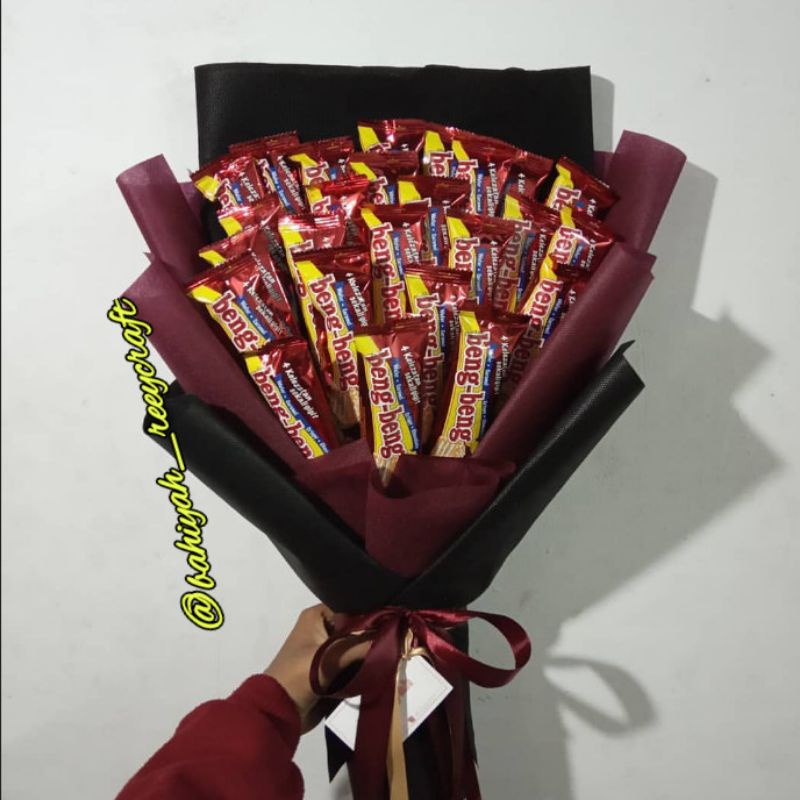 

buket Snack utk hadiah ulang tahun/wisuda/khitanan/aniv/dll