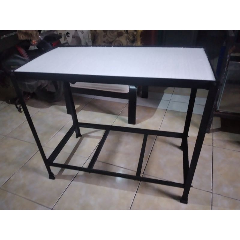 rak aquarium ikan channa dll . P.63x L 32x T.70  besi siku bongkar pasang