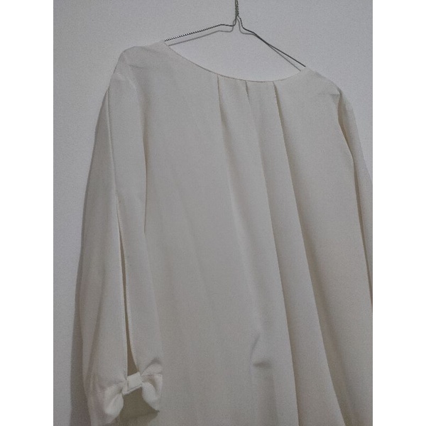 [ PRELOVED ] BLOUSE PUTIH / ATASAN WANITA / BAJU BLOUSE
