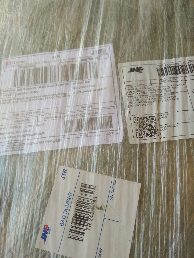 Mesin Perontok Padi Mahkota Mpt 5-40 Kapasitas 400-700 Kg/jam