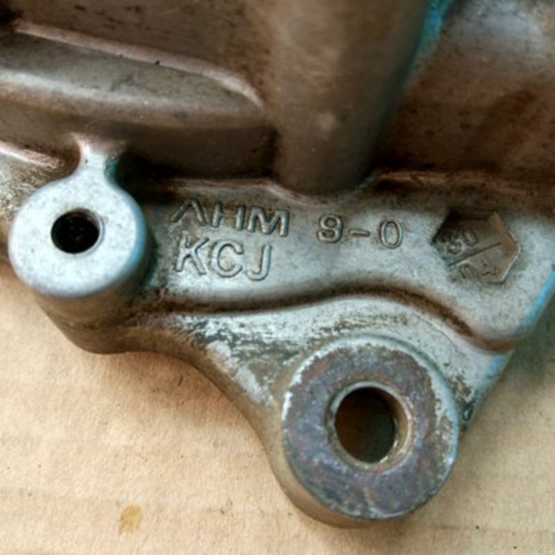 krengkes kanan Tiger lama - Megapro lama - GL Pro NeoTech . original . crankcase . kalter . karter .