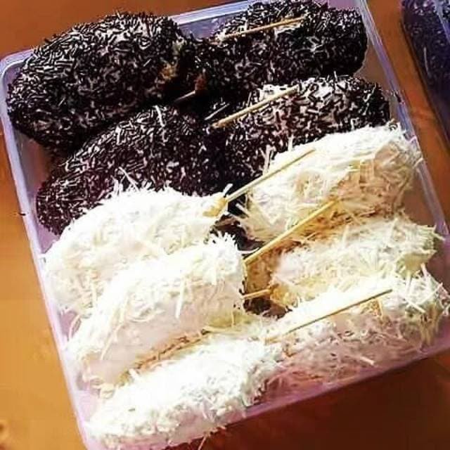 

Donat Kentang paha ayam ceres 1 box isi 10pcs