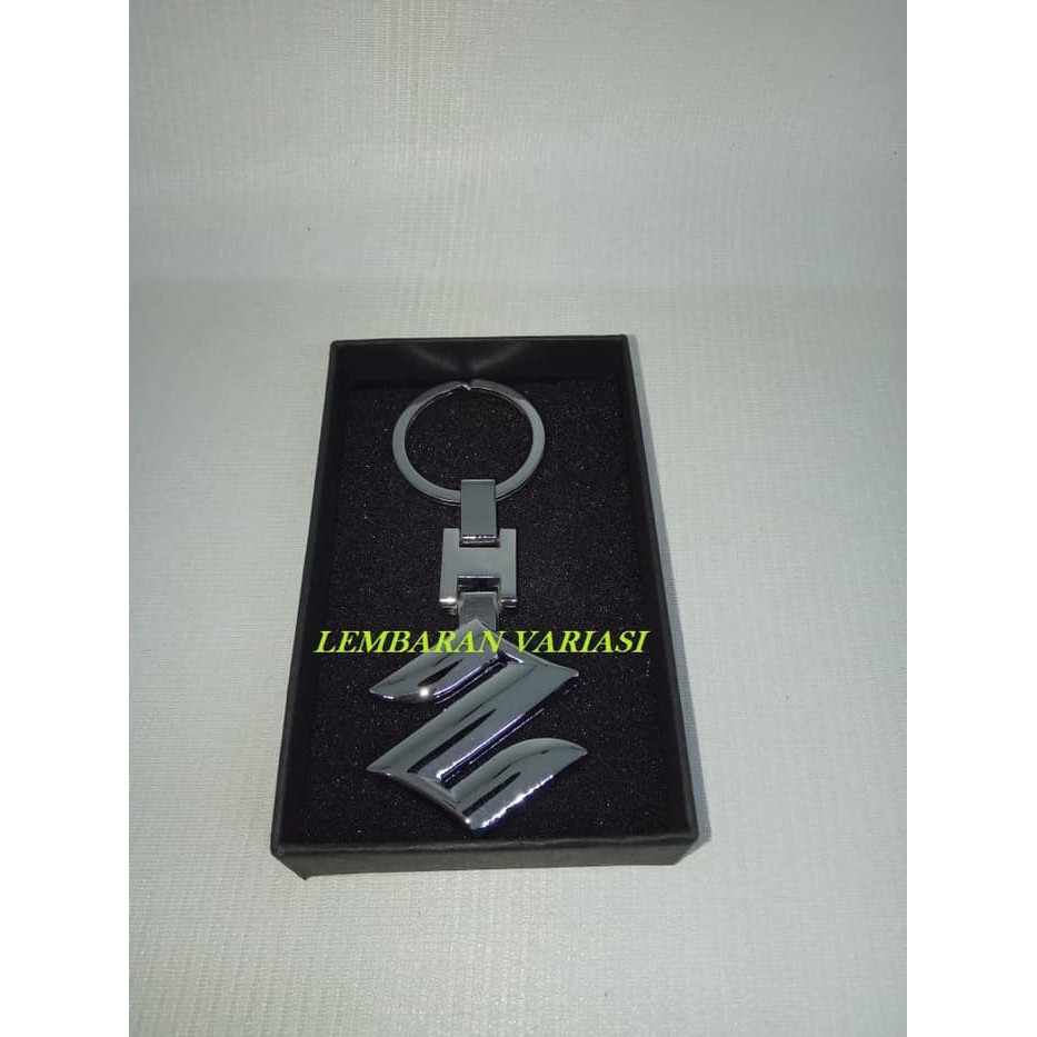 Gantungan Kunci Logo Mobil Suzuki Ertiga