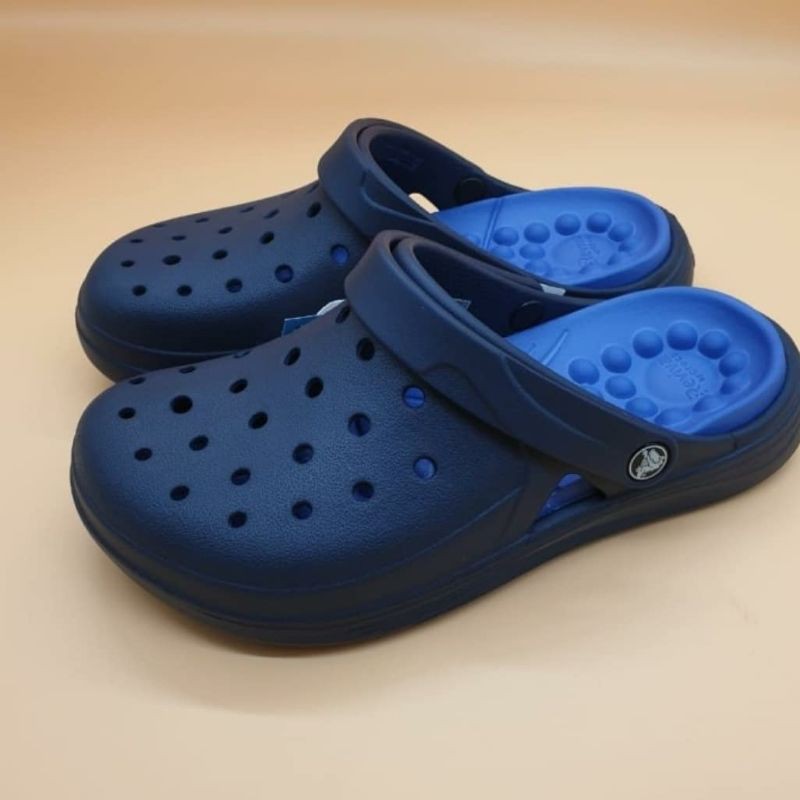 Crocs Reviva Clog / Sandal Crocs Reviva / Sandal pria / Sandal wanita / sandal kesehatan