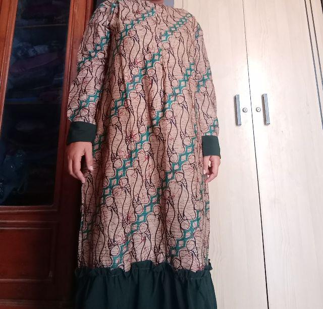 Gamis Batik Manggar, Padi,sekar,cantik,kubis,kipas,daun,kupu,nadine,gendis,kawung,parang,serit,seno