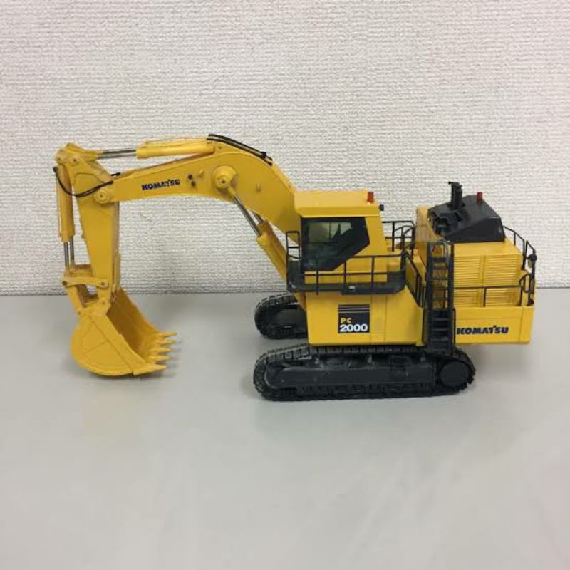 Jual Miniatur Diecast Excavator Komatsu Pc 00 Backhoe Die Cast Alat Berat 1 50 Shopee Indonesia