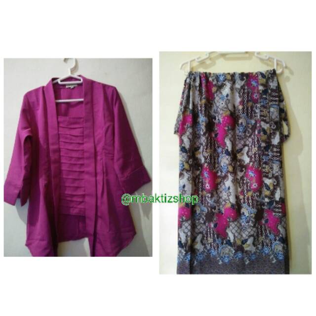 Kebaya Kutubaru & Rok Lilit