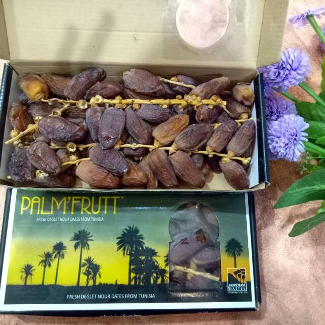 

KURMA TANGKAI TUNISIA ORIGINAL PALM FRUIT BOX 500gr / TUNISIA DATES