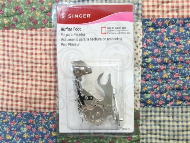 Sepatu Rempel / Kerut / Wiru / Ruffler Foot Merk SINGER