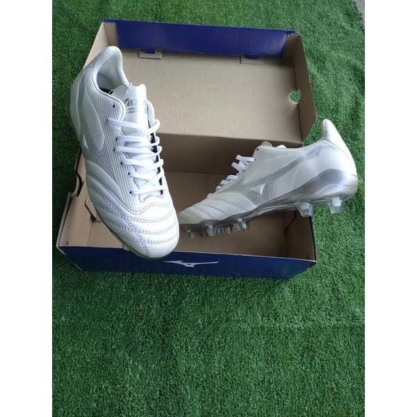 mizuno sepatu sepak bola
