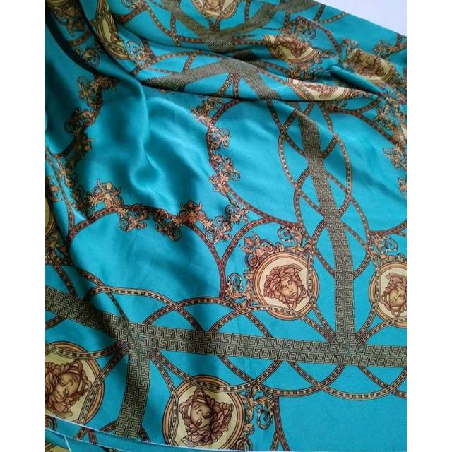 Kain silk panjang 2,5m sutra sutera setapura motif versace tosca