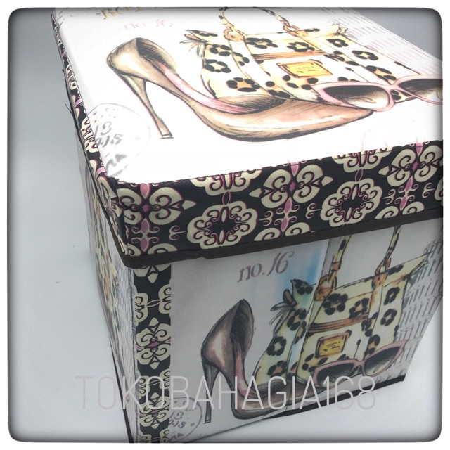 Vintage storage box / kotak penyimpanan