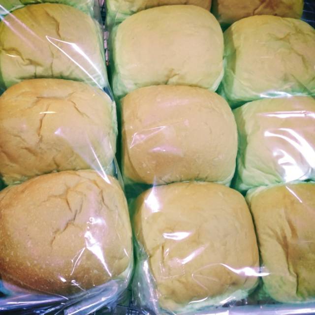 Roti kuro / roti pandan / roti kadet