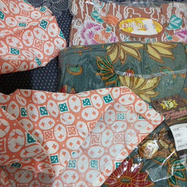 Distro Batik - Blazer Batik Wanita Modern Untuk Kerja Hangout Modis