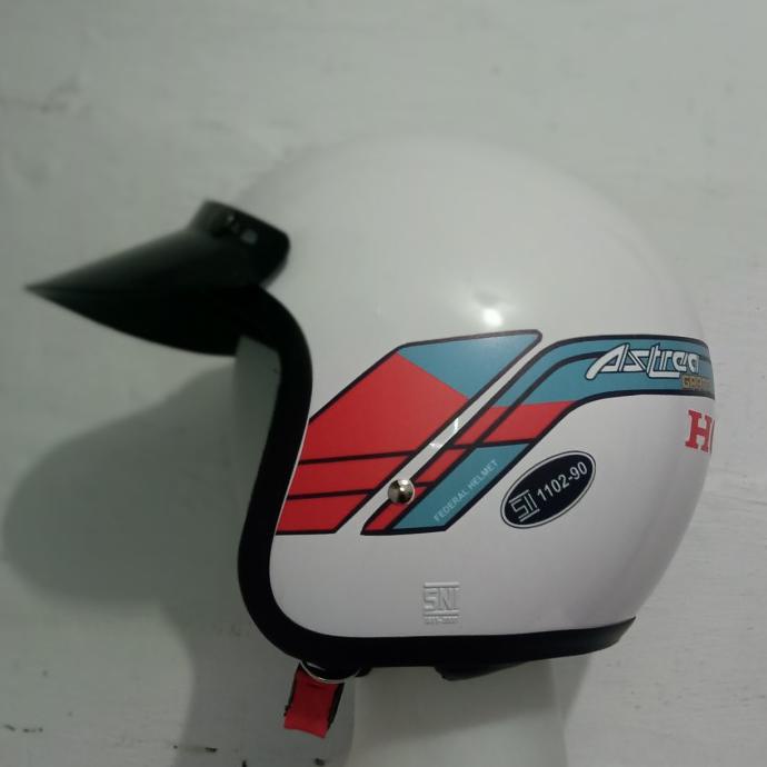 Helm Honda Astrea Grand Bulus restorasi - Putih