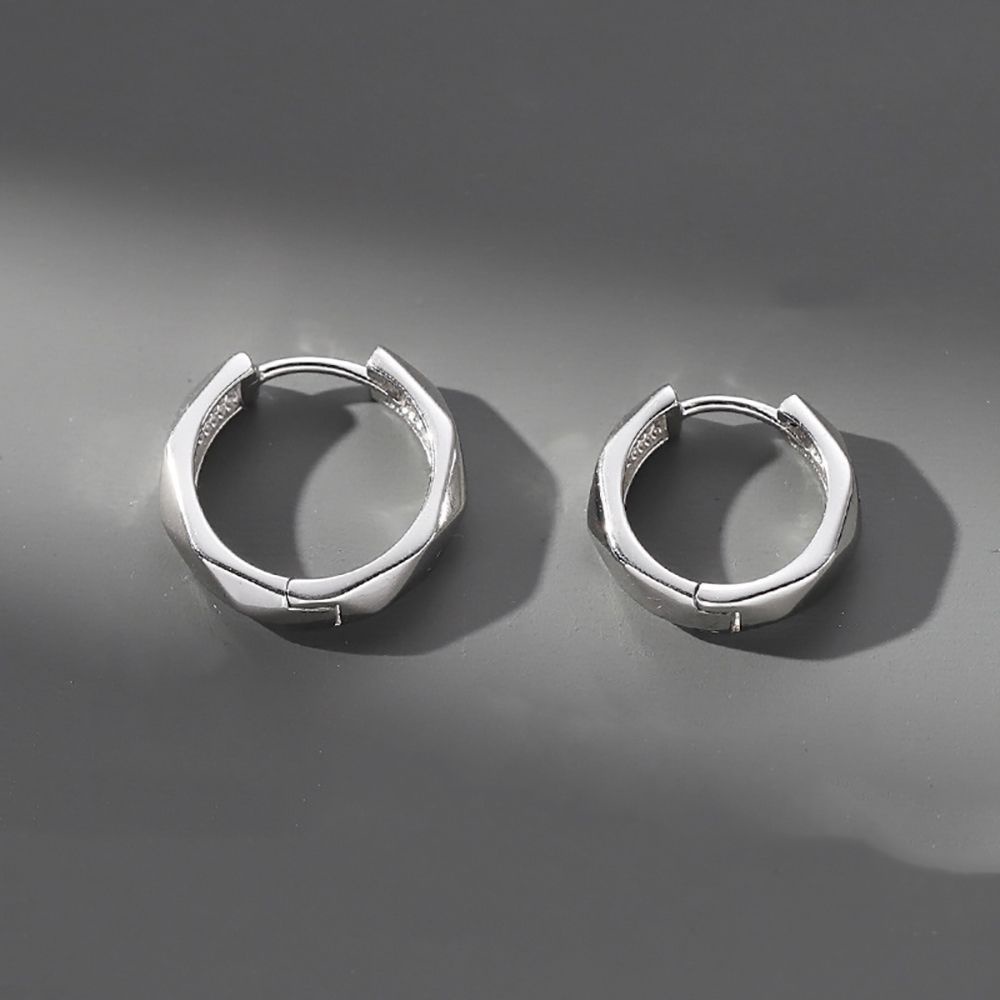 Needway  Simple Men Hoop Earring Geometry Alloy Circle Earring Trendy Punk Korean Personality Boy Hip Hop Fashion Jewelry