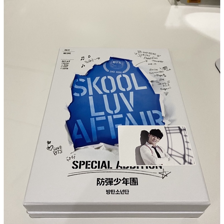 sla sa bts album (skool luv affair special addition) with photocard Jimin
