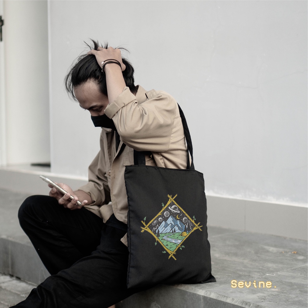 Sevine Totebag Tas Wanita Tote bag Resleting Girl Vintage Black Series Hitam - SRF6