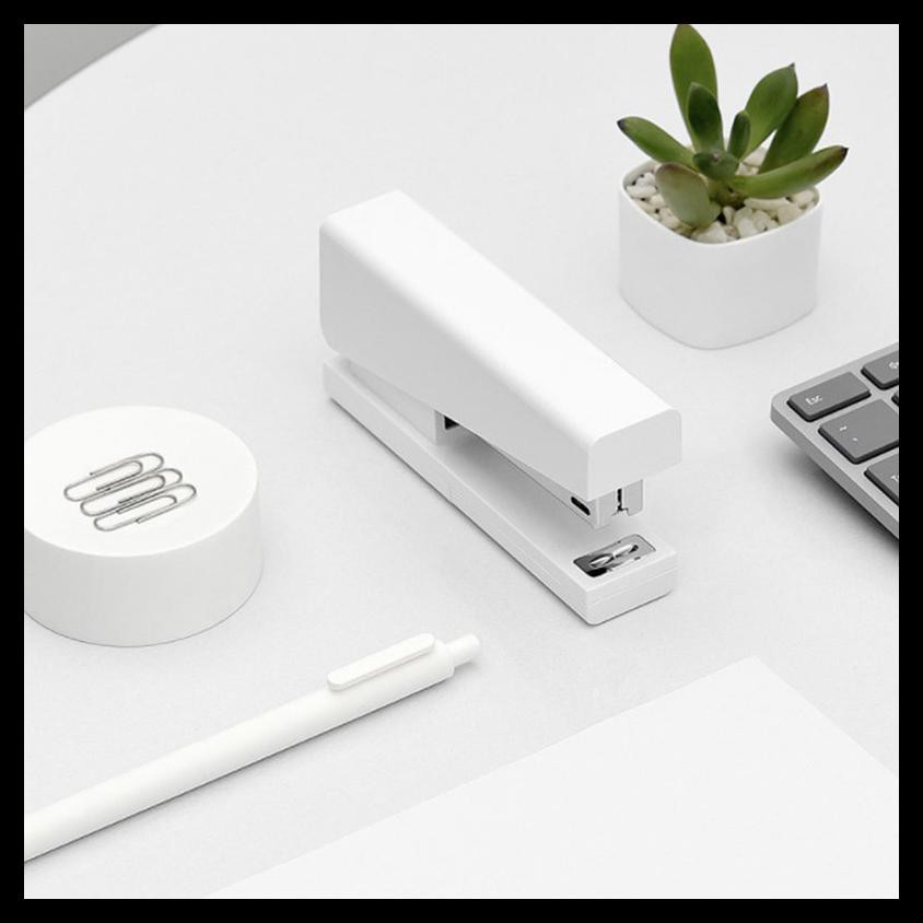 

Terbaru Xiaomi Mijia Kaco Lemo Stapler Penjepit Kertas - White TERJAMIN [Kode 1|Kode 2|Kode 3|Kode