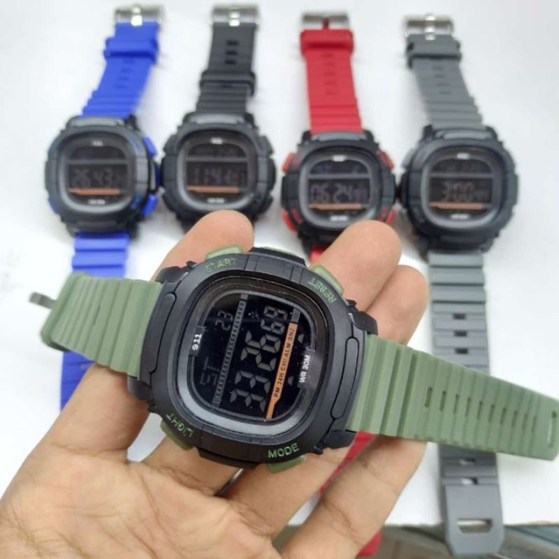 Jam Tangan Pria Sport Digital Segi Terbaru Tahan Air M160