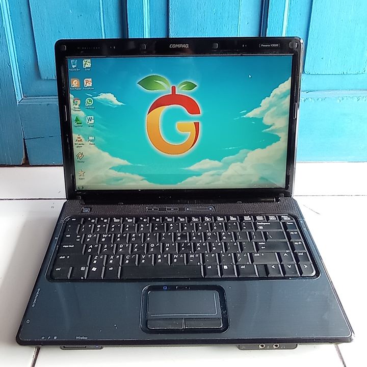 Compaq Preserio V3000 Grey Hitam AMD Turion 64X2 RAM 2GB HDD 500GB Windows 7 Laptop Second