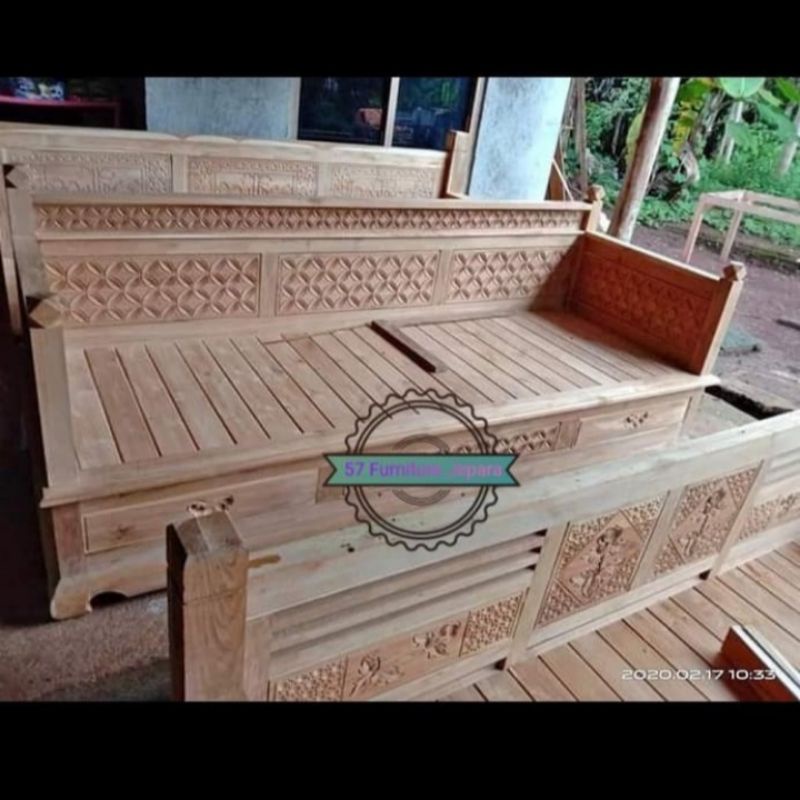 Kursi panjang hias pajangan ruang tamu jati -Bale bale unik mentahan