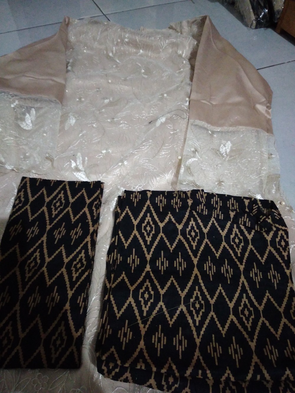 Maura Couple - Sania Ruffle Batik Couple Ori Ndoro Jowi Dnt Garansi Termurah Shopee - Couple Amira
