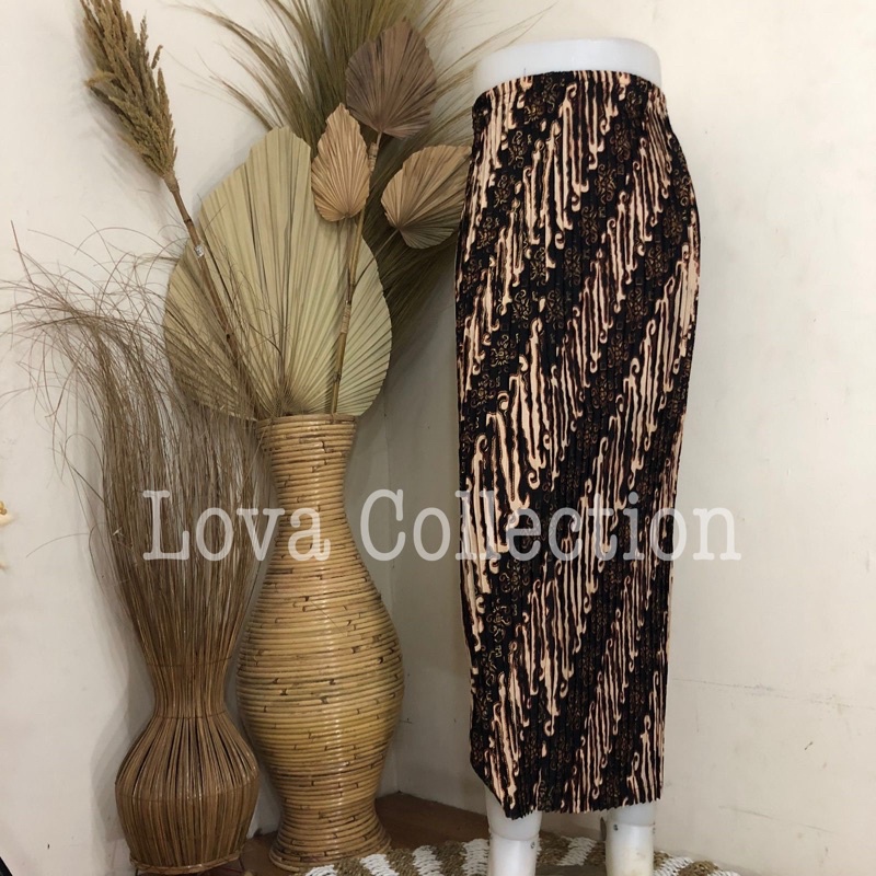 ROK BATIK PLISKET-Parang Coklat